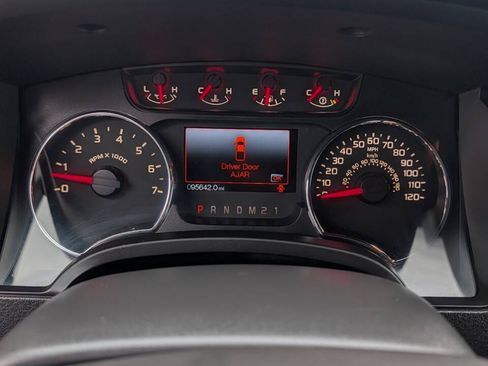 Used 2013 Ford F150 FX4 w/ Luxury Equipment Group AWD/4WD image 19
