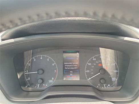 Used 2025 Toyota Corolla SE image 17