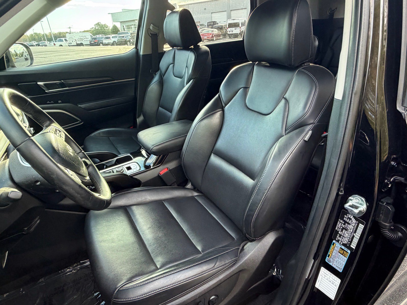 Used 2025 Kia Telluride S AWD/4WD image 22