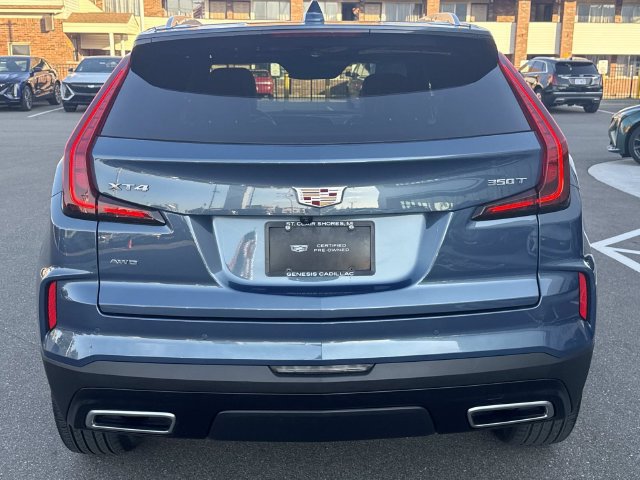 Used 2024 Cadillac XT4 Premium Luxury AWD/4WD image 7