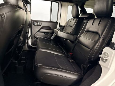 Used 2022 Jeep Wrangler Unlimited Sahara w/ Cold Weather Group image 35