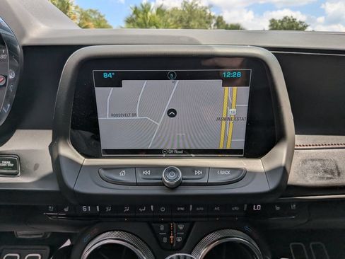 Used 2018 Chevrolet Camaro SS RWD image 27