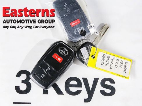 Used 2024 Toyota Tacoma SR image 22