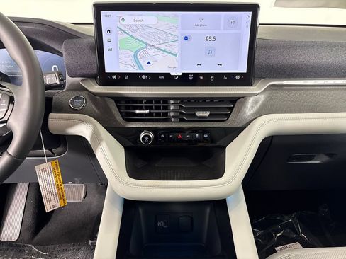New 2027 Ford Explorer Platinum AWD/4WD image 30