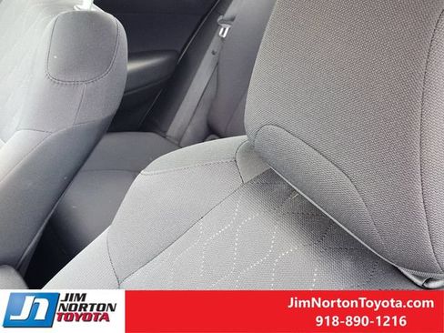 Used 2024 Toyota Corolla Cross LE FWD image 15