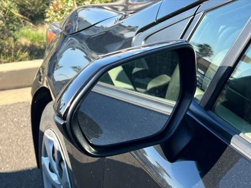 Certified 2021 Toyota Corolla LE image 20