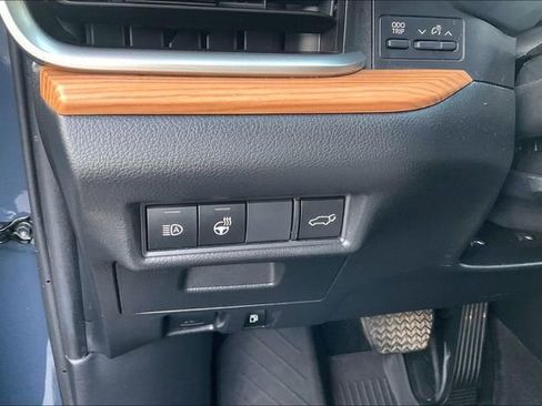 Used 2024 Toyota Grand Highlander Platinum image 34