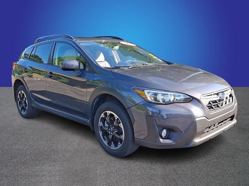 Used 2023 Subaru Crosstrek 2.0i Premium w/ Popular Package #4A AWD/4WD image 3