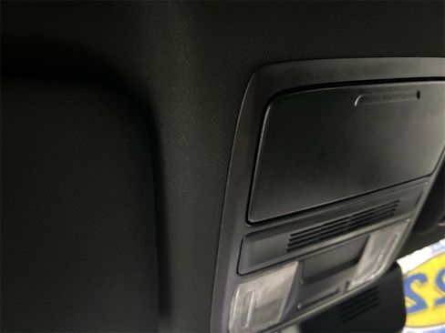 Used 2022 Honda Accord Sport image 29