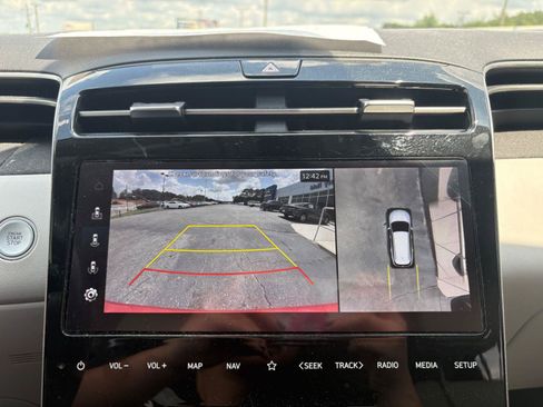 Used 2023 Hyundai Tucson Limited w/ Cargo Package FWD image 26