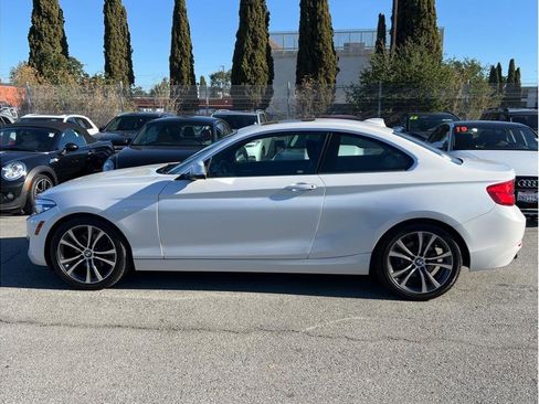 Used 2019 BMW 230i Coupe w/ Convenience Package image 7