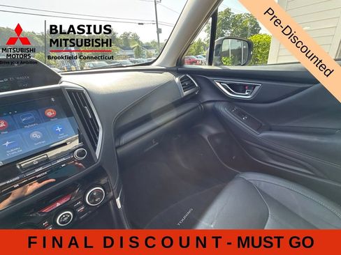 Used 2023 Subaru Forester Touring AWD/4WD image 31