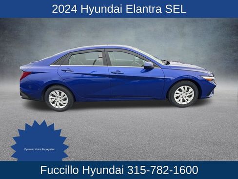 Used 2024 Hyundai Elantra SEL w/ Convenience Package FWD image 5