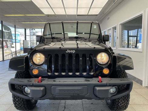 Used 2015 Jeep Wrangler Rubicon image 2