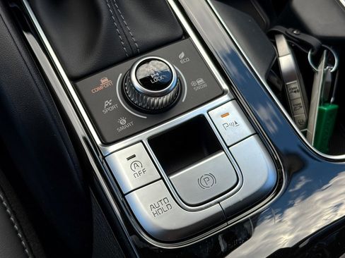 New 2025 Kia Telluride S image 24