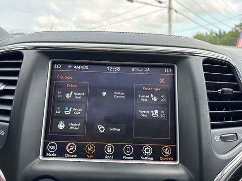 Certified 2018 Jeep Grand Cherokee High Altitude AWD/4WD image 22