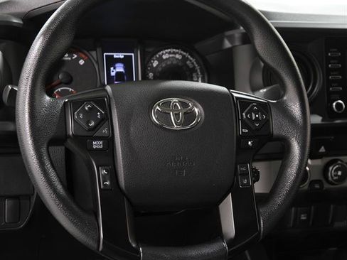 Used 2022 Toyota Tacoma SR image 7
