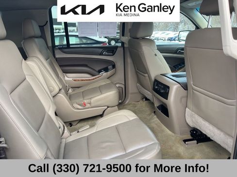 Used 2017 Chevrolet Suburban Premier image 56