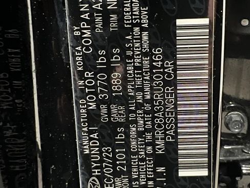 Used 2024 Hyundai Venue SEL FWD image 32
