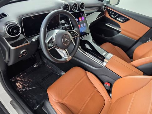 Certified 2025 Mercedes-Benz GLC 300 4MATIC image 10
