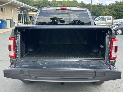 Used 2022 Ford F150 Lariat w/ Max Trailer Tow Package image 39