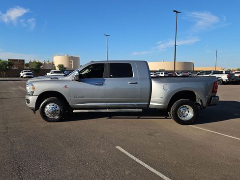 Used 2024 RAM 3500 Laramie w/ Towing Technology Group AWD/4WD image 2