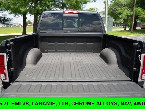 Used 2017 RAM 1500 Laramie w/ Convenience Group AWD/4WD image 11