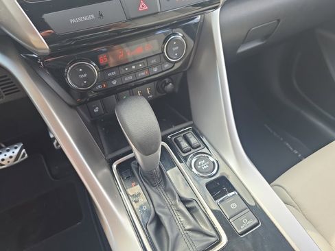 Used 2025 Mitsubishi Eclipse Cross SEL image 20