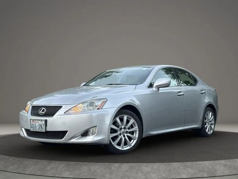 Used 2008 Lexus IS 250 AWD w/ Preferred Accessory Pkg image 10