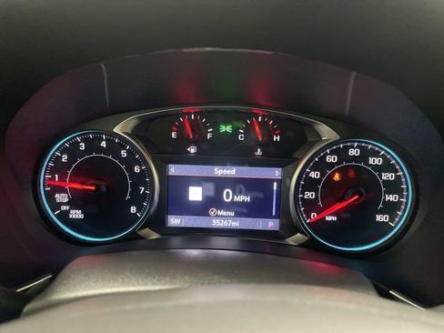 Used 2023 Chevrolet Equinox LT image 15