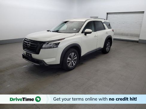 Used 2022 Nissan Pathfinder SL w/ SL Black Package AWD/4WD image 1