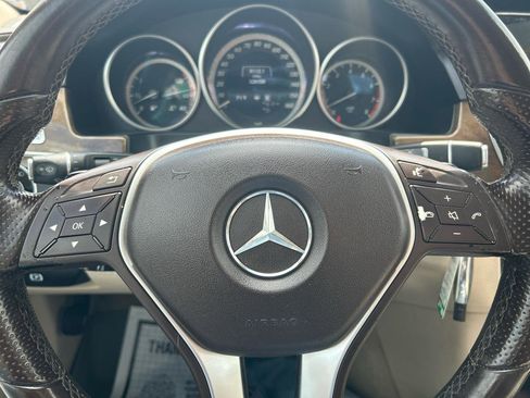 Used 2015 Mercedes-Benz E 350 4MATIC Wagon image 25