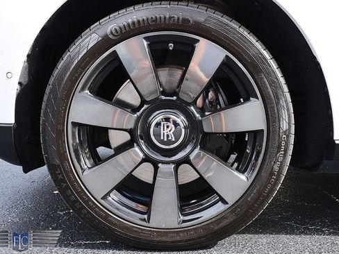 Used 2019 Rolls-Royce Cullinan image 48