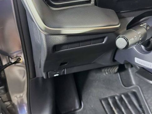 Certified 2025 Nissan Kicks S AWD/4WD image 8