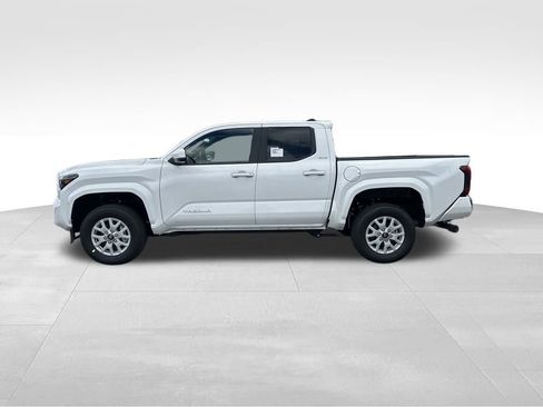 New 2025 Toyota Tacoma SR5 image 4