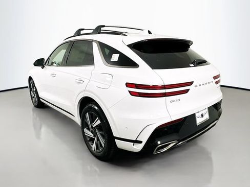 Certified 2026 Genesis GV70 3.5T Sport Advanced AWD/4WD image 7