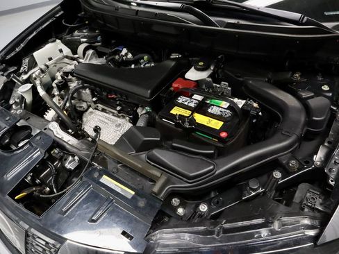 Certified 2017 Nissan Rogue SL w/ SL Premium Package AWD/4WD image 19