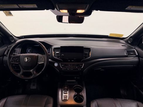 Used 2023 Honda Passport TrailSport image 13