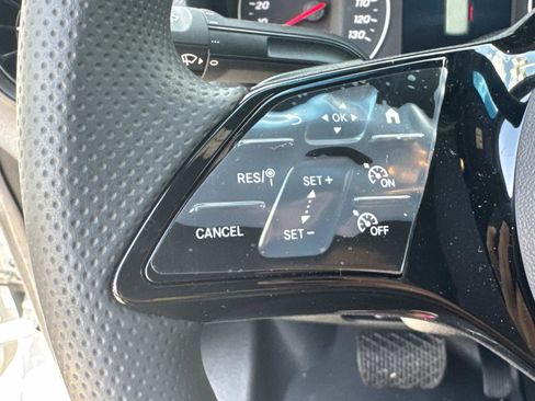 Used 2025 Mercedes-Benz Sprinter 2500 image 29