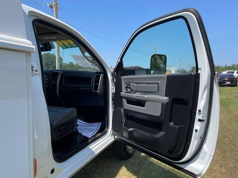 Used 2015 RAM 3500 Tradesman w/ Power & Remote Entry Group RWD image 13