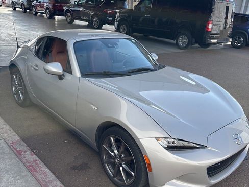 Used 2022 MAZDA MX-5 Miata RF Grand Touring w/ Weather Package image 2