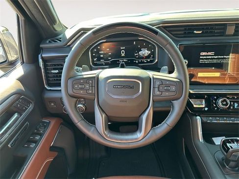New 2025 GMC Sierra 1500 Denali Ultimate image 12