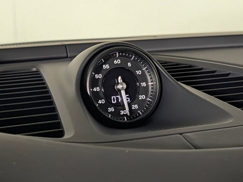 New 2026 Porsche Macan 4S Electric image 29