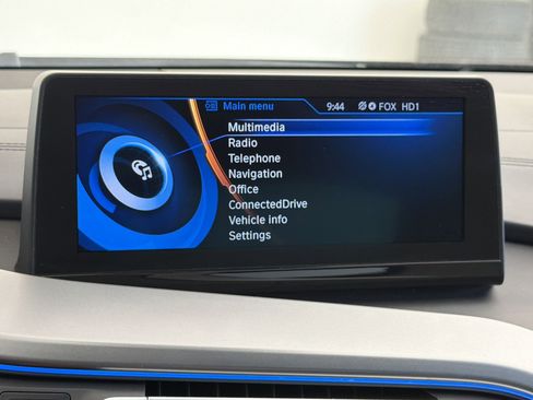 Used 2015 BMW i8 AWD/4WD image 21