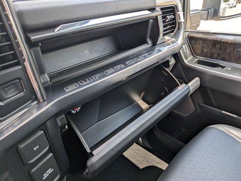 Used 2025 Ford F350 Lariat AWD/4WD image 30