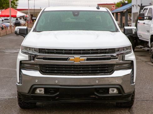 Used 2019 Chevrolet Silverado 1500 LT w/ Convenience Package AWD/4WD image 3