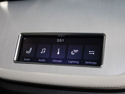 New 2026 Lincoln Navigator Premiere AWD/4WD image 37