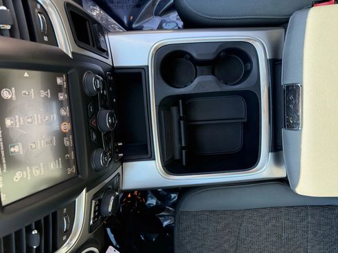 Used 2017 RAM 1500 Big Horn image 18