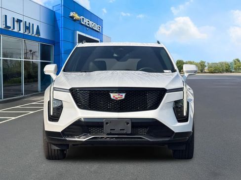 Used 2025 Cadillac XT4 Sport AWD/4WD image 10