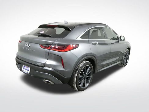 Certified 2025 INFINITI QX55 Essential AWD/4WD image 3